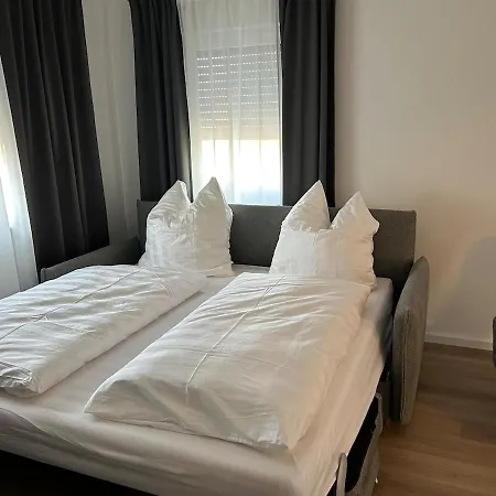 Geisfelder Suites, Zuhause Auf Zeit 1og Rechts Apartament Bamberg