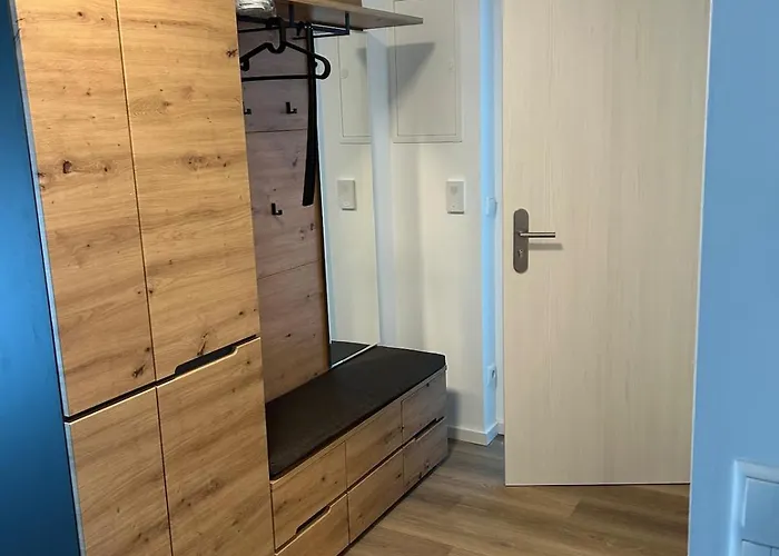 Geisfelder Suites, Zuhause Auf Zeit 1og Rechts Apartamento *